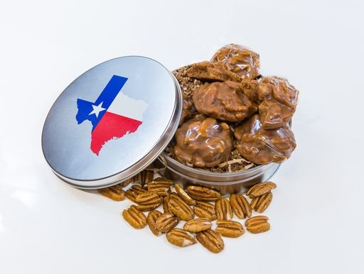 3 CHEWY & 3 CREAMY PRALINES IN A TIN